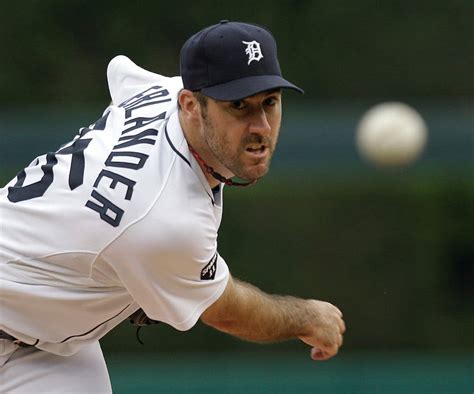 Verlander Is First Pitcher Named M V P Since 1992 The New York Times