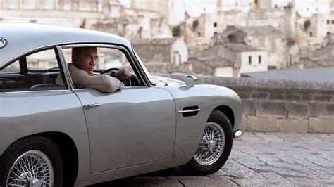 Aston Martin James Bond Daniel Craig