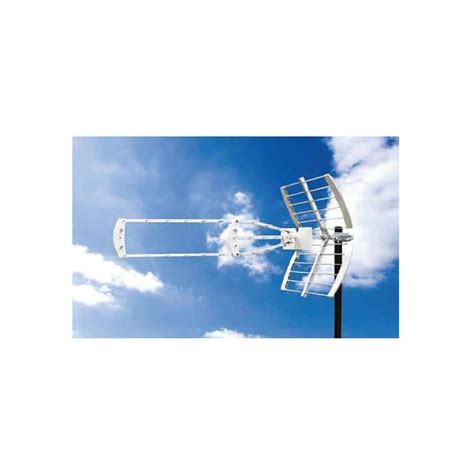 LHD800 Antena UHF De Triple Estructura Con Filtro LTE Triax Para C21