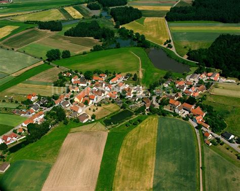 Weiherschneidbach Von Oben Dorfkern Am Feldrand In Weiherschneidbach