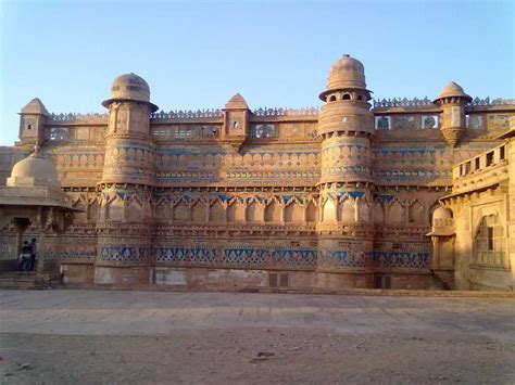 Gwalior Fort, Gwalior | Fort Timings, History, Images