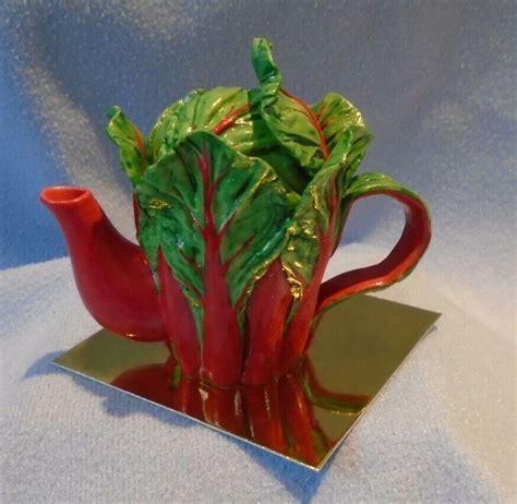 Khien Rhubarb Miniature Teapot By Hand And Heart Brand New Tea Pots Tea Pots Vintage Teapots