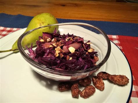 Rotkohl Birnen Salat Mit Gebrannten Mandeln Von Mcmoe Chefkoch