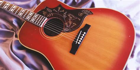 Gibson Hummingbird Original Acoustic Guitar Review