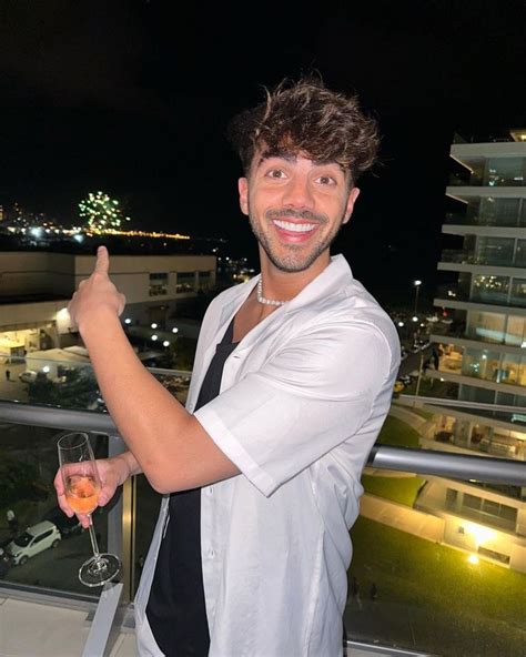 Feliz A O Nuevo A Todos Fedemiflaco Fedevigevani Fede Vigevani