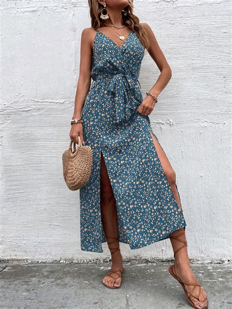 SHEIN VCAY Vestido De Tirantes Con Estampado Floral Bajo Con Abertura