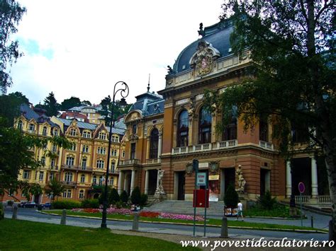 Turist în Karlovy Vary O Staţiune De Neratat în Cehia