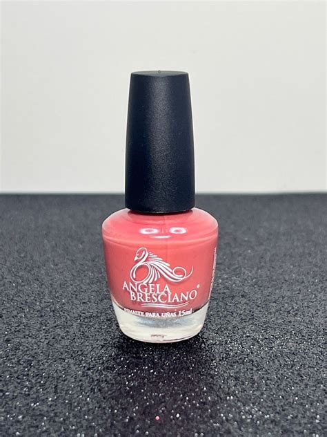 Esmalte Tradicional Angela Bresciano Color Salmon Distri