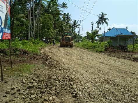 Csr Perbaikan Jalan Lolaro Gemaf Maret Pt Indonesia Weda Bay