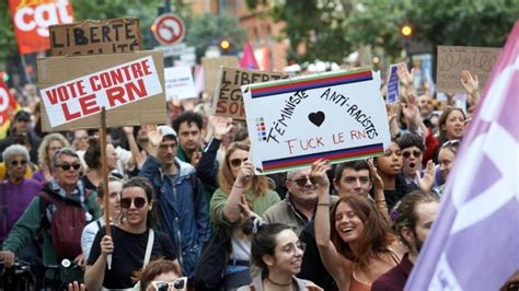 Francesas Protestam Contra Feminismo De Fachada De Extrema Direita