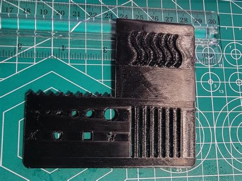 Eclipse Pinhole Plate By Andrew Healy Download Free Stl Model
