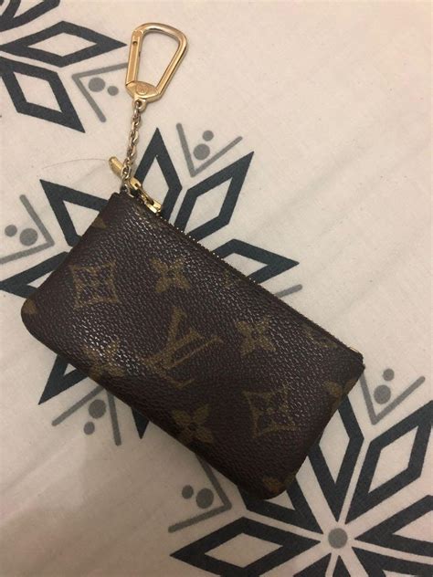 Authentic Louis Vuitton Key Cles Luxury Bags Wallets On Carousell