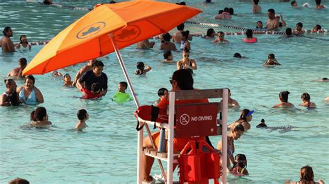 Its Tough To Become A Lifeguard In New York City The New York Times