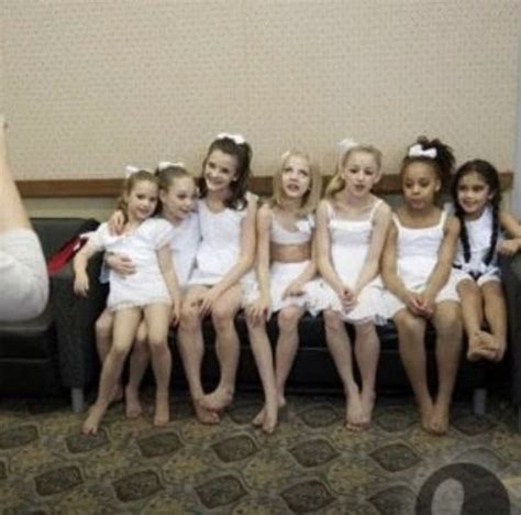 Mackenzie Maddie Brooke Paige Chloe Nia And Vivi Anne 🤍 Dance Moms