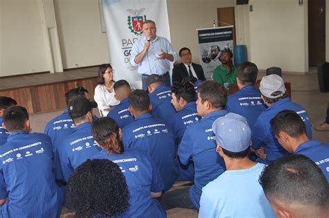 Programa Carretas Do Conhecimento Forma Mil Alunos Ag Ncia