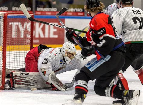 GKS Tychy zaczął hokejowy play off od efektownej wygranej ZDJĘCIA