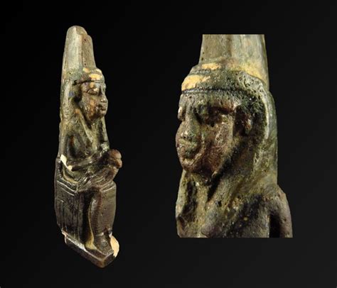 Gypte Ancienne Faience Tr S Grande Amulette De La D Esse Isis Tenant