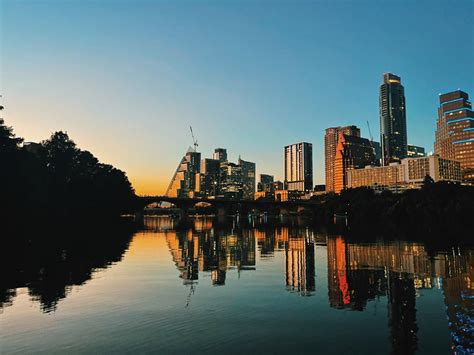 10 Spots to Watch the Gorgeous Sunset in Austin