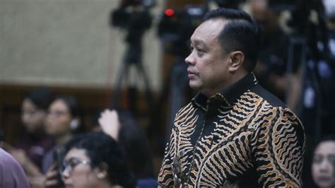 M Hatta Dituntut 6 Tahun Penjara Di Kasus Korupsi Kementan Vlix Id