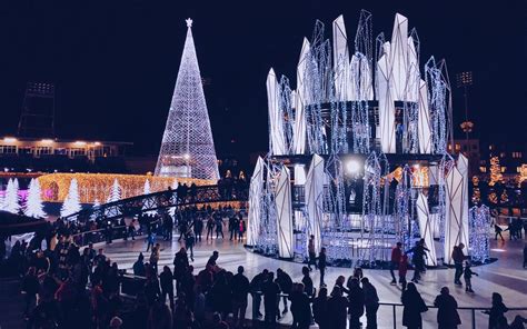 Glow Nashville Is The Most Magical Way To Celebrate Christmas In Music