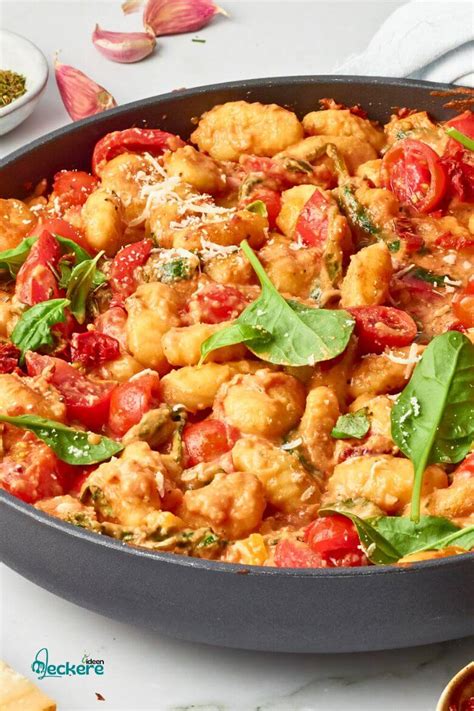 Schnelle Gnocchi Pfanne Mit Spinat Und Tomaten Leckere Ideen