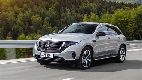 Mercedes Benz Eqc 400 4matic 2020 Se Presenta Con 402 Hp Motor Trend