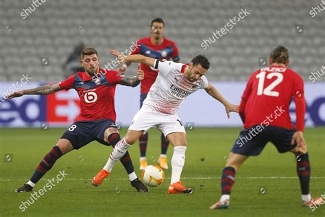 Milans Hakan Calhanoglu Right Fights Ball Editorial Stock Photo Stock