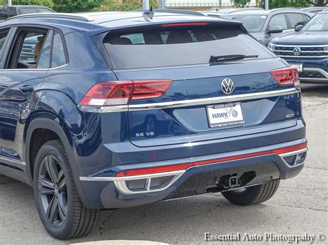 New 2020 Volkswagen Atlas Cross Sport Se Wtechnology R Line 4motion 4