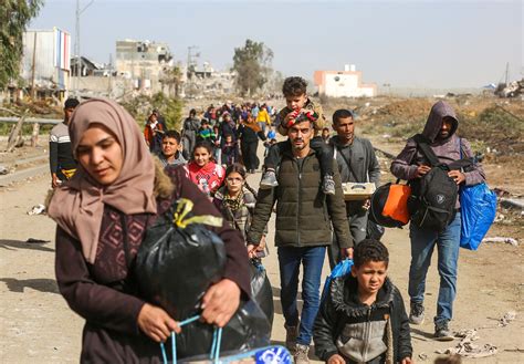 There Are No Safe Places In Gaza The New Yorker