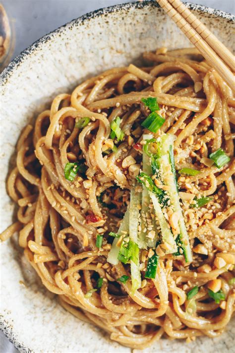 10 Minute Chinese Sesame Noodles Ma Jiang Mian Healthienut Easy To Follow Plant Forward