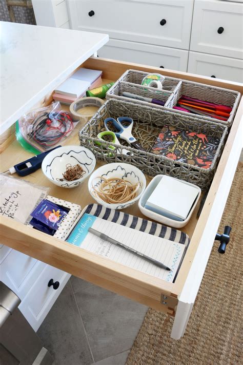 Happy Drawers: Simple Organizing Ideas - The Inspired Room | Easy ...