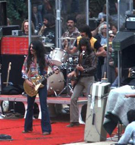 CC - '70s Jefferson Starship Live Concert photo by Ron Draper - CROP ...