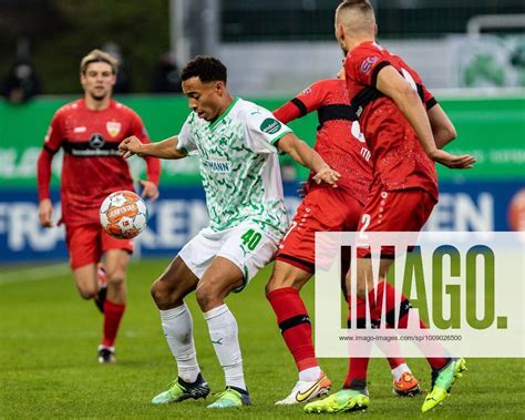 Jamie Leweling SpVgg Greuther Fuerth 40 Waldemar Anton VfB Stuttgart