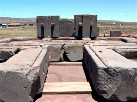 Huge Blocks Of Puma Punku Ruins Tiwanaku Bolivia Stock Off