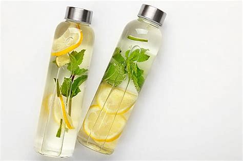 Manfaat Infused Water Minuman Yang Menyehatkan Dengan Bahan Bahan