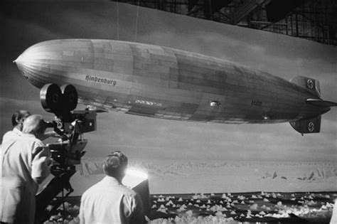 Filming "The Hindenburg" 1975 | Classic hollywood, Behind the scenes ...