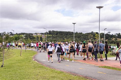 Parque das Águas de Pinhais recebe Caminhada em homenagem ao Dia