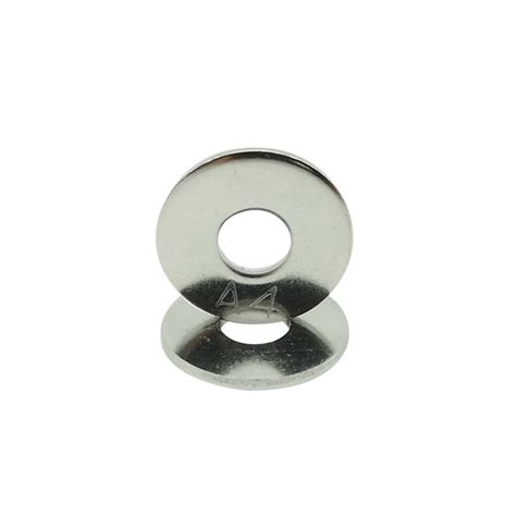 ISO 7093 Wind Energy Fasteners Oversize Flat A4 Stainless Steel Fender