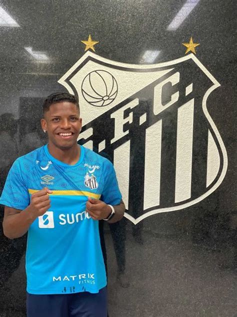 Santos contrata atacante ex Palmeiras e Atlético para equipe Sub 20