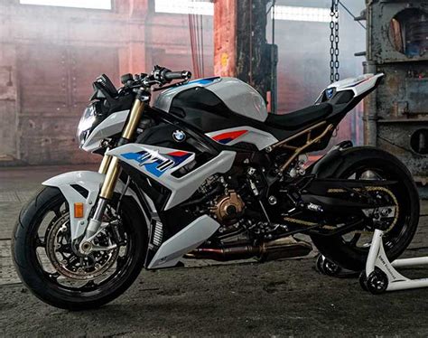 Bmw Bakal Rilis M R Naked Bike Bimmer Id