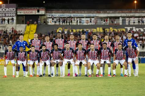 Paulista recebe Flamengo e pode voltar à liderança do grupo