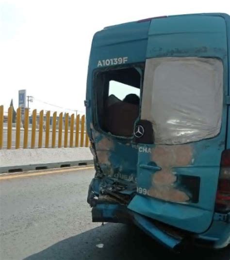 Choque De Unidades De Transporte P Blico Sobre La M Xico Puebla Deja