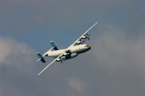 Antonov An22 Sukhoi, Airlines, Military Vehicles, Ukraine, Aviation ...