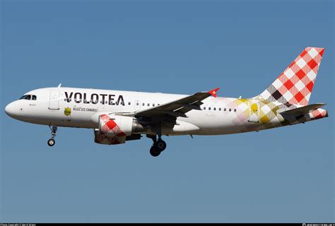 Ec Muu Volotea Airlines Airbus A Photo By Gerrit Griem Id