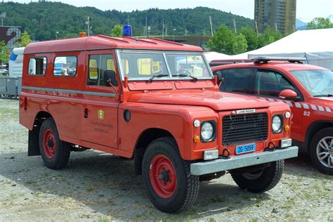 Gb Land Rover S Ch Fw Zug Aleksandra Lippert Flickr