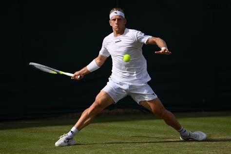 Alejandro Davidovich Fokina Penalty Video Spanish Pro Loses Wimbledon