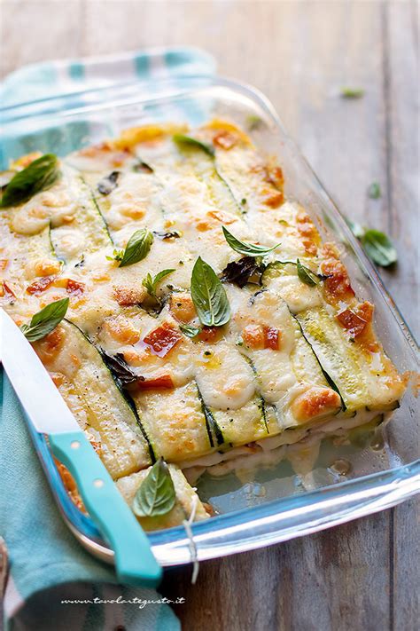 Parmigiana Di Zucchine Bianca Con Zucchine Crude Pronta In 30 Minuti