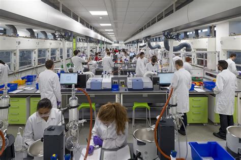 New Stem Laboratory For The University Of Nottingham Services Design