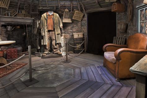 Hagrids Hut Sold Out