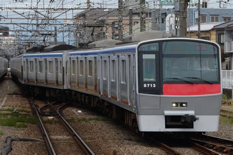 2nd Train 【相鉄】8000系8713×108713fが前面赤色の状態で定期列車に運用の写真 Topicphotoid75392